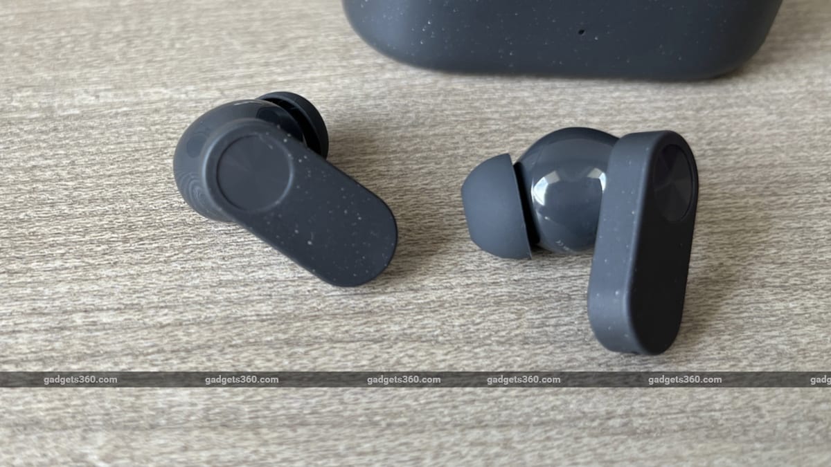 oneplus nord buds 2 review earpiece OnePlus