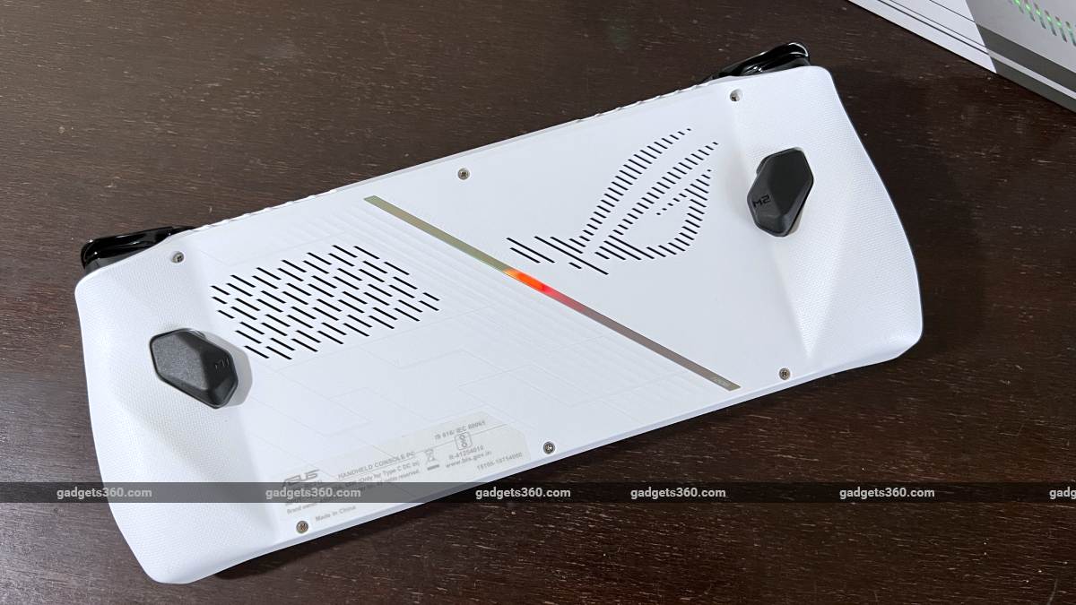 asus rog ally macro rear ndtv rog ally