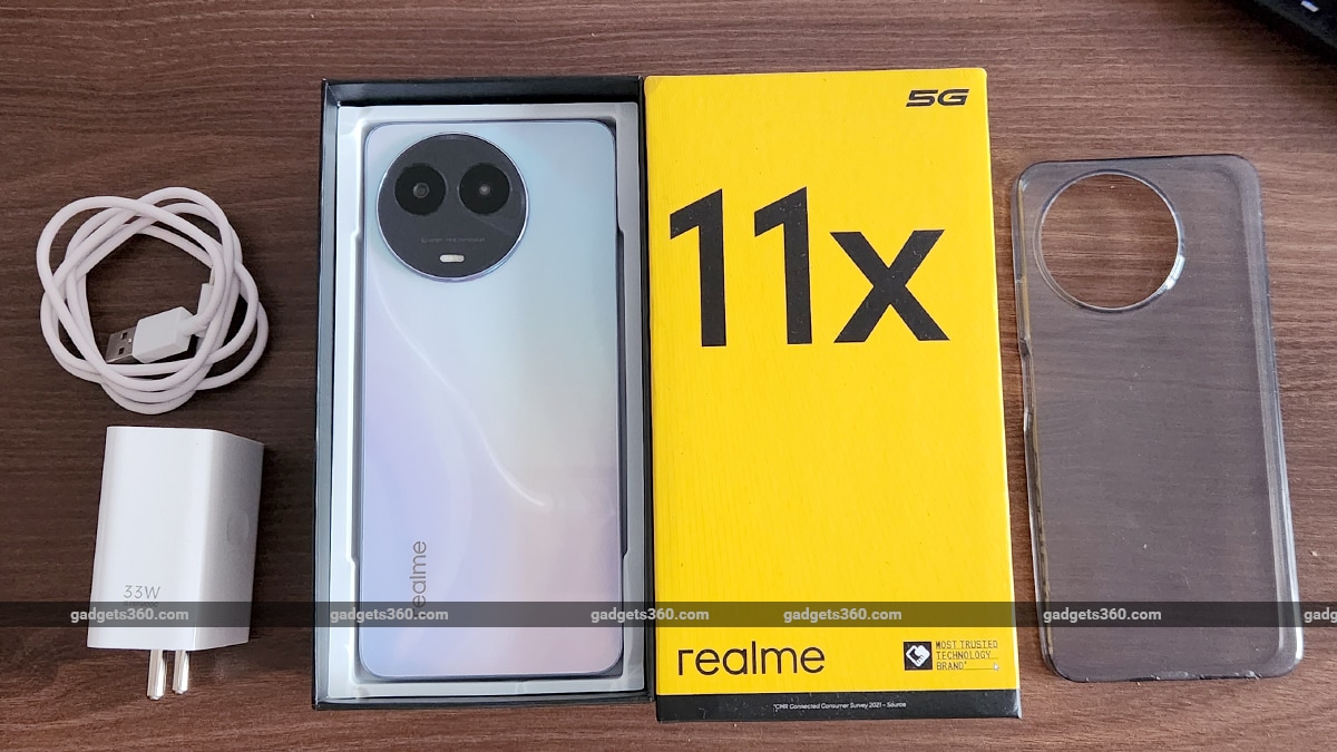 realme 11x first look bundle gadgets360 w