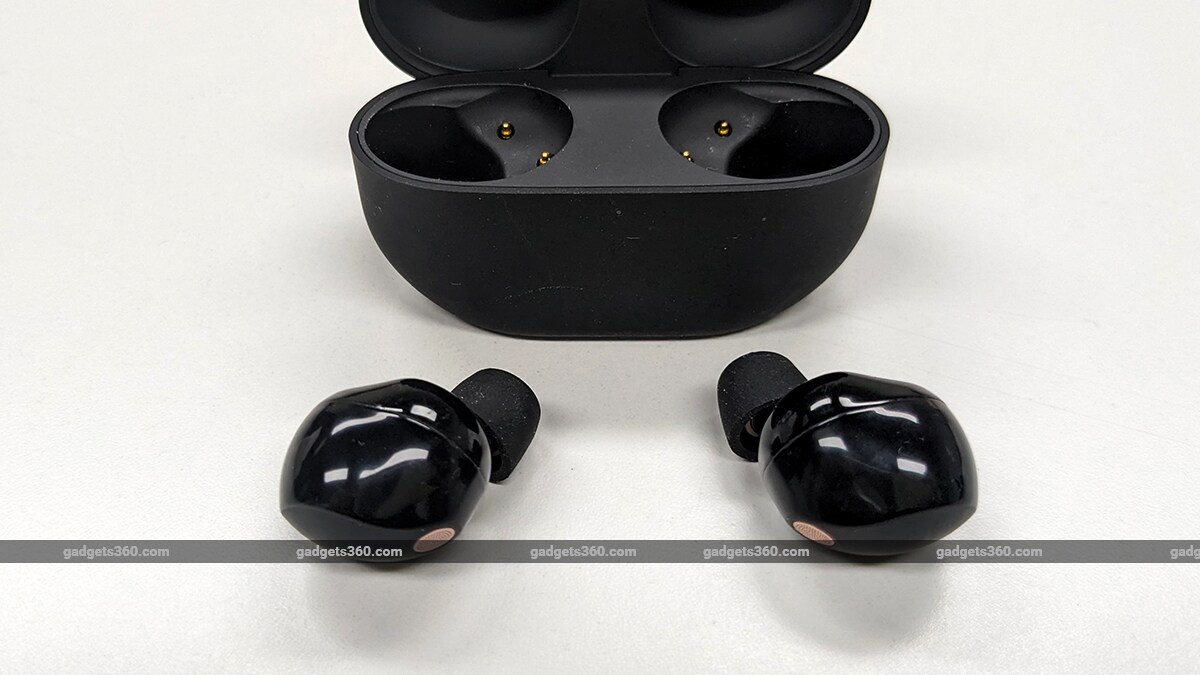 sony 1000xm5 review earbuds outofbox gadgets360 ww