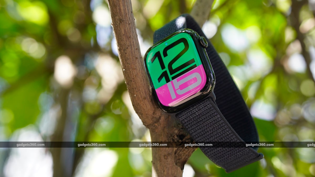apple watch series 10 review16 screen apple-watch-series-10